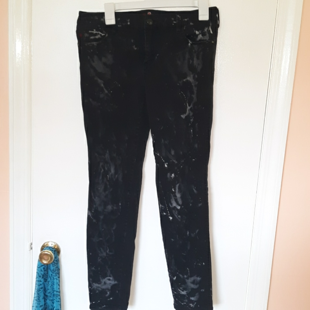 Bleach Splattered Black Skinny Jeans
